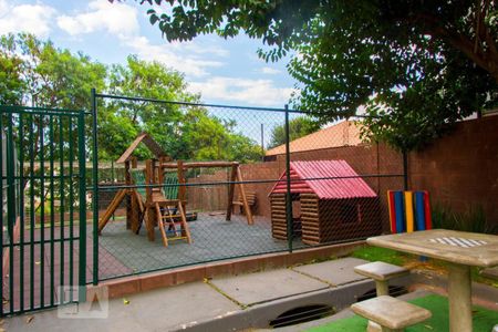 Apartamento à venda com 48m², 2 quartos e 1 vaga Apartamento à venda com 48m², 2 quartos e 1 vagaÁrea Comum - Playground
