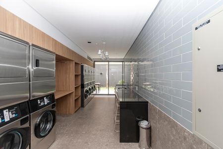 Apartamento à venda com 47m², 2 quartos e 1 vaga Apartamento à venda com 47m², 2 quartos e 1 vagaÁrea comum - Lavanderia