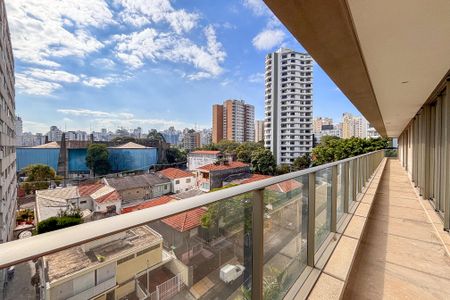 Apartamento à venda com 632m², 4 quartos e 7 vagas Apartamento à venda com 632m², 4 quartos e 7 vagasVaranda