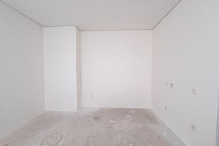 Apartamento à venda com 632m², 4 quartos e 7 vagas Apartamento à venda com 632m², 4 quartos e 7 vagasCloset da suíte