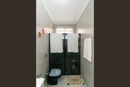 Casa à venda com 167m², 3 quartos e 2 vagasBanheiro 2