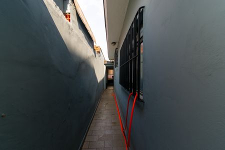 Casa à venda com 167m², 3 quartos e 2 vagasCorredor Externo