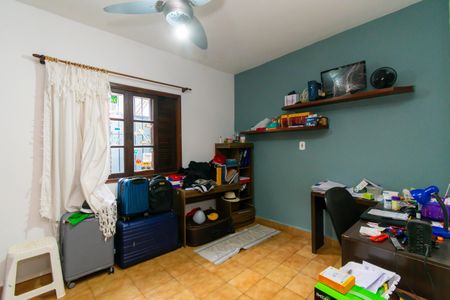 Casa à venda com 167m², 3 quartos e 2 vagasQuarto 2