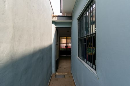 Casa à venda com 167m², 3 quartos e 2 vagasCorredor Externo