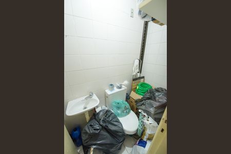 Apartamento para alugar com 170m², 3 quartos e 2 vagas Apartamento para alugar com 170m², 3 quartos e 2 vagasBanheiro de serviço