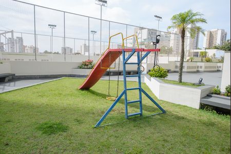 Apartamento para alugar com 170m², 3 quartos e 2 vagas Apartamento para alugar com 170m², 3 quartos e 2 vagasÁrea comum - Playground