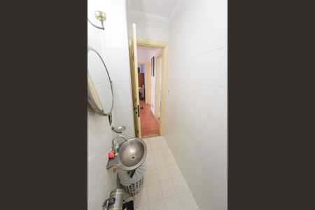 Apartamento para alugar com 170m², 3 quartos e 2 vagas Apartamento para alugar com 170m², 3 quartos e 2 vagasLavabo