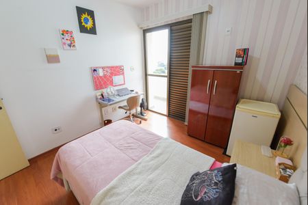 Apartamento para alugar com 170m², 3 quartos e 2 vagas Apartamento para alugar com 170m², 3 quartos e 2 vagasQuarto 2