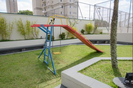 Apartamento para alugar com 170m², 3 quartos e 2 vagas Apartamento para alugar com 170m², 3 quartos e 2 vagasÁrea comum - Playground