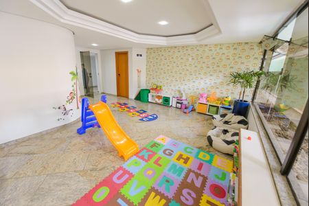 Apartamento para alugar com 170m², 3 quartos e 2 vagas Apartamento para alugar com 170m², 3 quartos e 2 vagasÁrea comum - Brinquedoteca