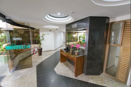 Apartamento para alugar com 170m², 3 quartos e 2 vagas Apartamento para alugar com 170m², 3 quartos e 2 vagasHall de entrada