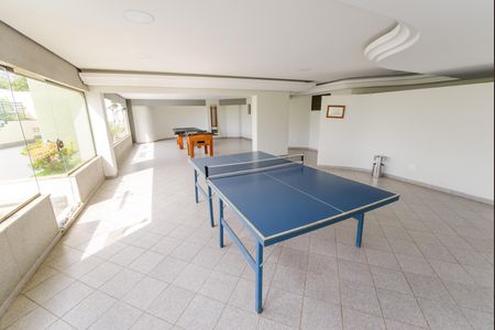Apartamento para alugar com 170m², 3 quartos e 2 vagas Apartamento para alugar com 170m², 3 quartos e 2 vagasÁrea comum - Sala de Jogos