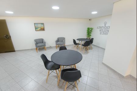 Apartamento para alugar com 170m², 3 quartos e 2 vagas Apartamento para alugar com 170m², 3 quartos e 2 vagasÁrea comum - Espaço Coworking