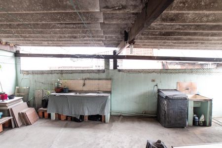 Casa à venda com 160m², 4 quartos e 1 vagaÁrea de Serviço