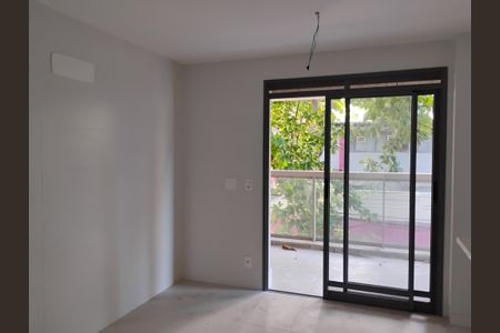 Apartamento à venda com 229m², 4 quartos e 2 vagasCozinha