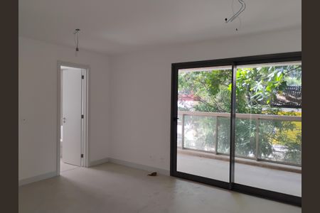 Apartamento à venda com 229m², 4 quartos e 2 vagasSuíte 2