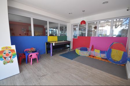 Apartamento à venda com 34m², 1 quarto e 1 vagaÁrea comum