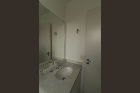 Apartamento à venda com 64m², 2 quartos e 1 vaga Apartamento à venda com 64m², 2 quartos e 1 vagaBanheiro da Suíte