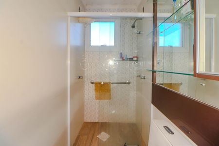 Casa à venda com 280m², 3 quartos e 3 vagasBanheiro da Suíte