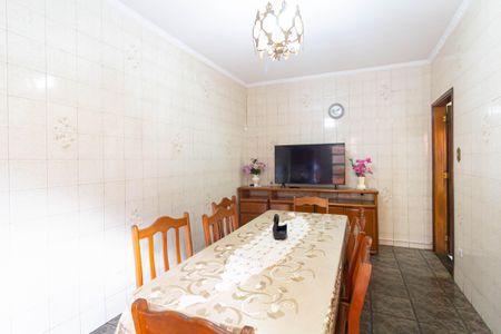 Casa para alugar com 160m², 2 quartos e 4 vagas Casa para alugar com 160m², 2 quartos e 4 vagasCozinha