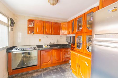 Casa para alugar com 160m², 2 quartos e 4 vagas Casa para alugar com 160m², 2 quartos e 4 vagasCozinha