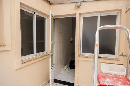 Apartamento para alugar com 73m², 2 quartos e 1 vagaÁrea de Serviço