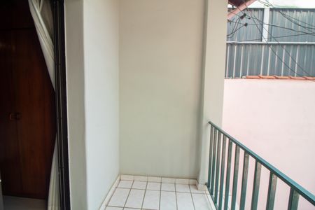 Casa à venda com 205m², 5 quartos e 4 vagasVaranda Suíte 2