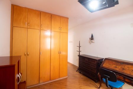 Casa à venda com 205m², 5 quartos e 4 vagasSuíte 1