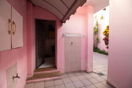 Casa à venda com 205m², 5 quartos e 4 vagasQuintal / Área de Serviço