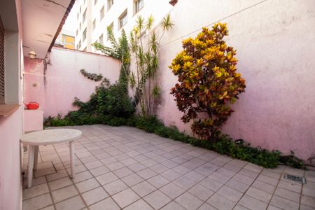 Casa à venda com 205m², 5 quartos e 4 vagasQuintal / Área de Serviço