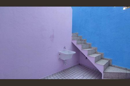Casa de condomínio à venda com 240m², 3 quartos e 4 vagas