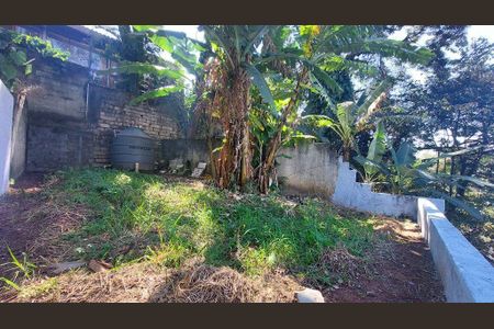 Casa de condomínio à venda com 240m², 3 quartos e 4 vagas