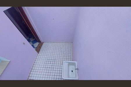 Casa de condomínio à venda com 240m², 3 quartos e 4 vagas