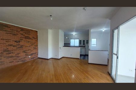 Casa de condomínio à venda com 240m², 3 quartos e 4 vagas