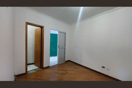 Casa de condomínio à venda com 240m², 3 quartos e 4 vagas