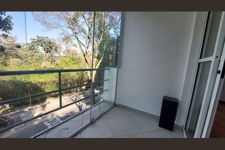 Casa de condomínio à venda com 240m², 3 quartos e 4 vagas