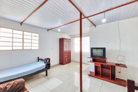 Studio para alugar com 44m², 1 quarto e sem vaga Studio para alugar com 44m², 1 quarto e sem vagaSala / Quarto