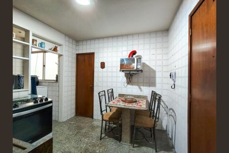 Apartamento à venda com 110m², 2 quartos e 1 vagaCozinha