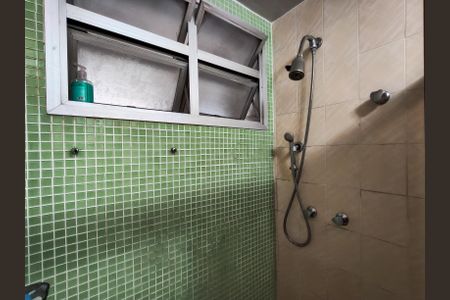 Apartamento à venda com 110m², 2 quartos e 1 vagaBanheiro Corredor