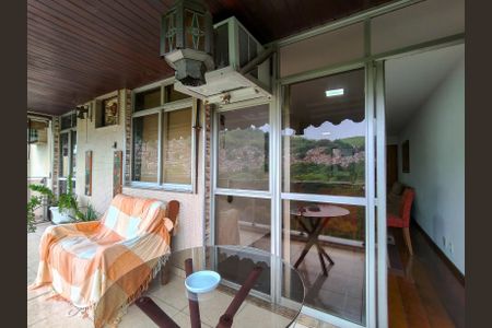 Apartamento à venda com 110m², 2 quartos e 1 vagaVaranda da Sala