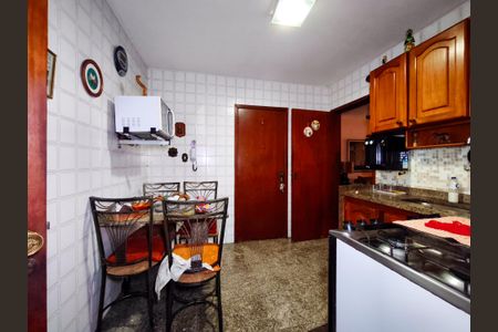 Apartamento para alugar com 110m², 2 quartos e 1 vagaCozinha