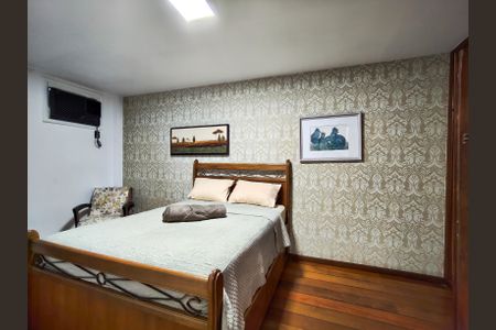 Apartamento à venda com 110m², 2 quartos e 1 vagaSuíte