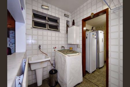 Apartamento para alugar com 110m², 2 quartos e 1 vagaÁrea de Serviço