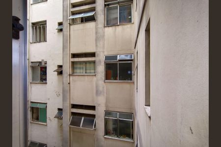 Apartamento para alugar com 110m², 2 quartos e 1 vagaÁrea de Serviço