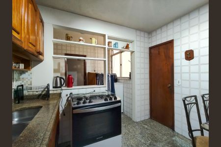 Apartamento à venda com 110m², 2 quartos e 1 vagaCozinha