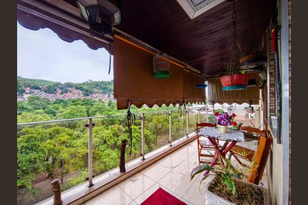 Apartamento para alugar com 110m², 2 quartos e 1 vagaVista da Sala