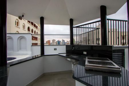 Apartamento à venda com 142m², 3 quartos e 2 vagas Apartamento à venda com 142m², 3 quartos e 2 vagasÁrea comum - Churrasqueira