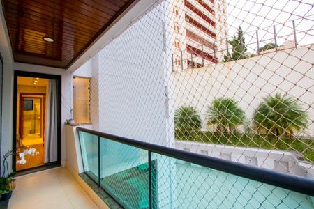 Apartamento à venda com 142m², 3 quartos e 2 vagas Apartamento à venda com 142m², 3 quartos e 2 vagasVaranda da sala/quarto 1