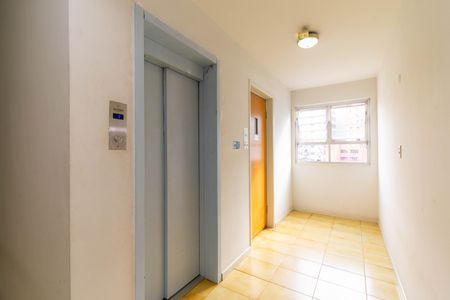 Apartamento à venda com 70m², 2 quartos e 1 vaga Apartamento à venda com 70m², 2 quartos e 1 vagaÁrea comum