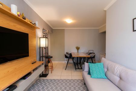 Apartamento à venda com 70m², 2 quartos e 1 vaga Apartamento à venda com 70m², 2 quartos e 1 vagaSala